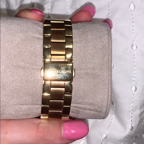 Beautiful Michael Kors watch - Picture 2 of 4